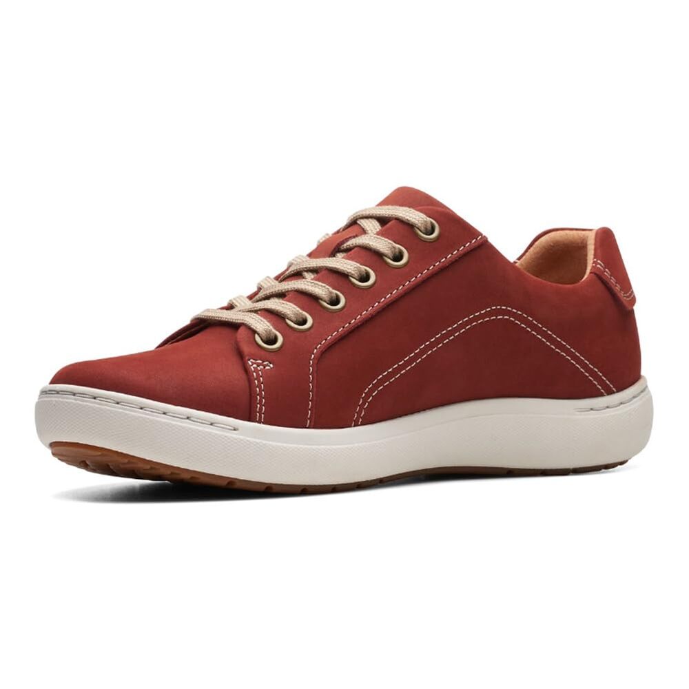 NWT Clarks Unisex Nalle Lace Sneaker, Chestnut N,  9.5  US Women
